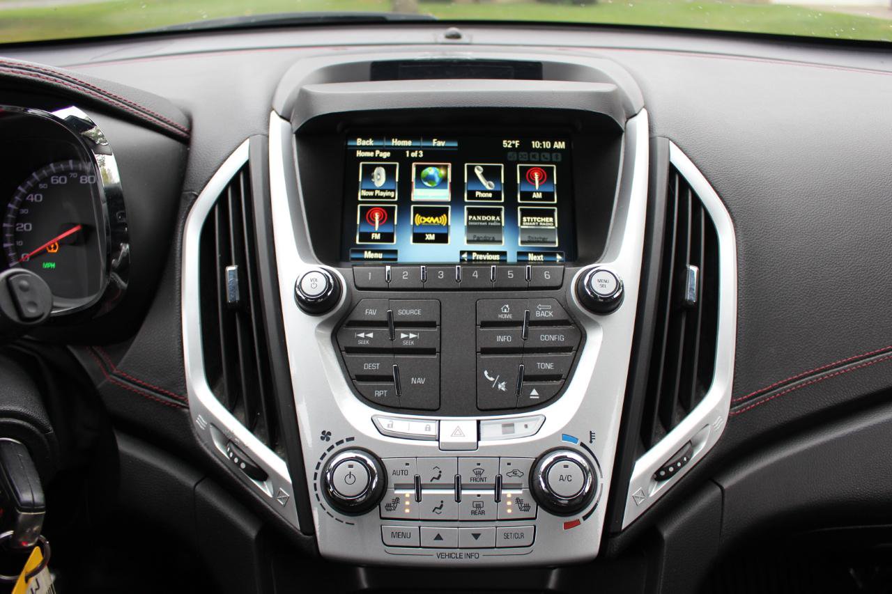 Used 2015 GMC Terrain Denali FWD image 27