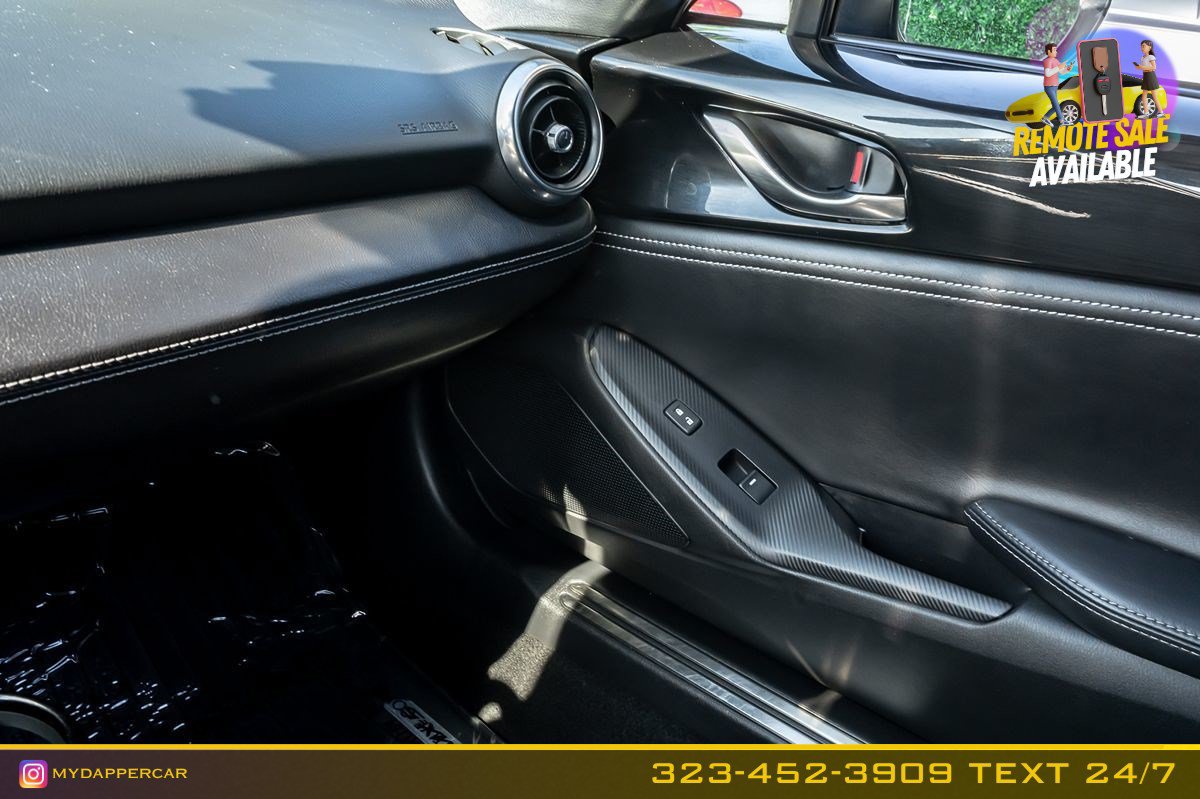 Used 2022 MAZDA MX-5 Miata Grand Touring w/ Weather Package RWD image 23