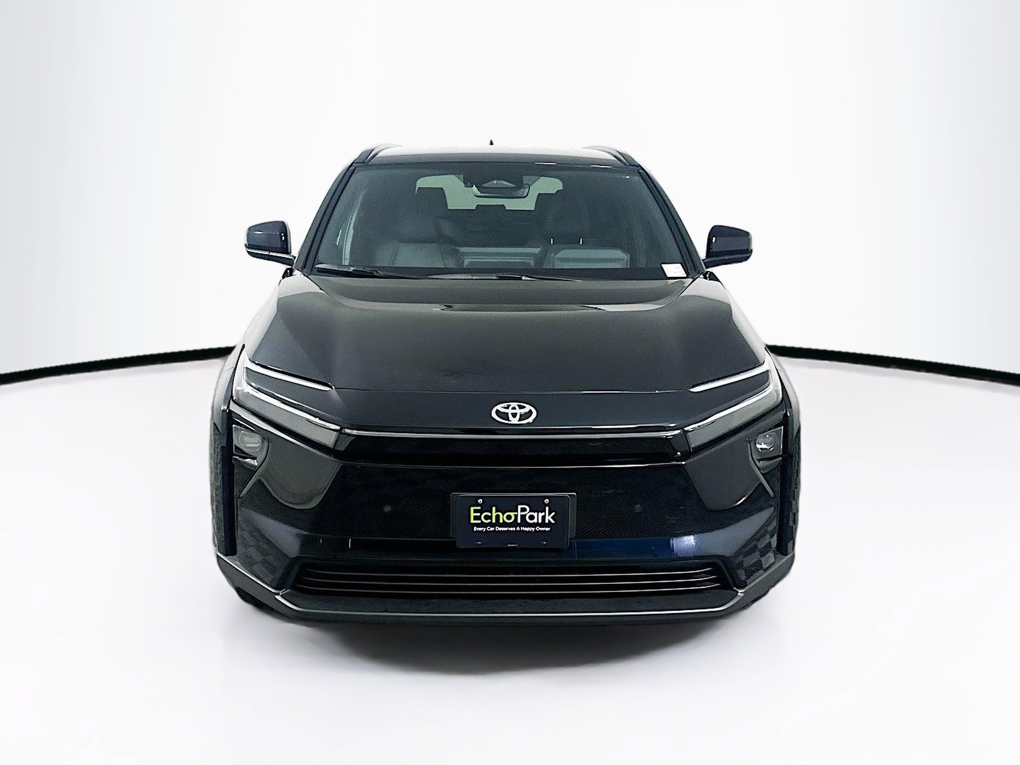Used 2026 Toyota bZ FWD image 2
