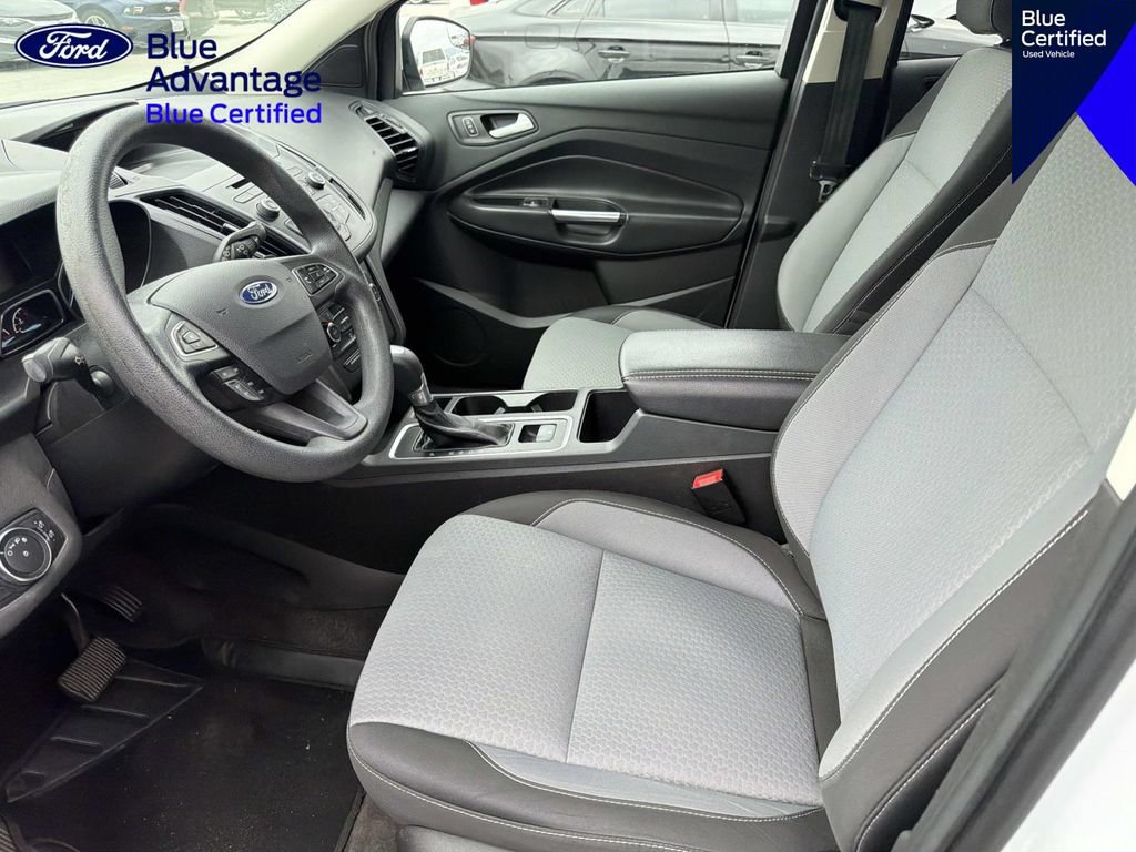 Used 2017 Ford Escape SE AWD/4WD image 19