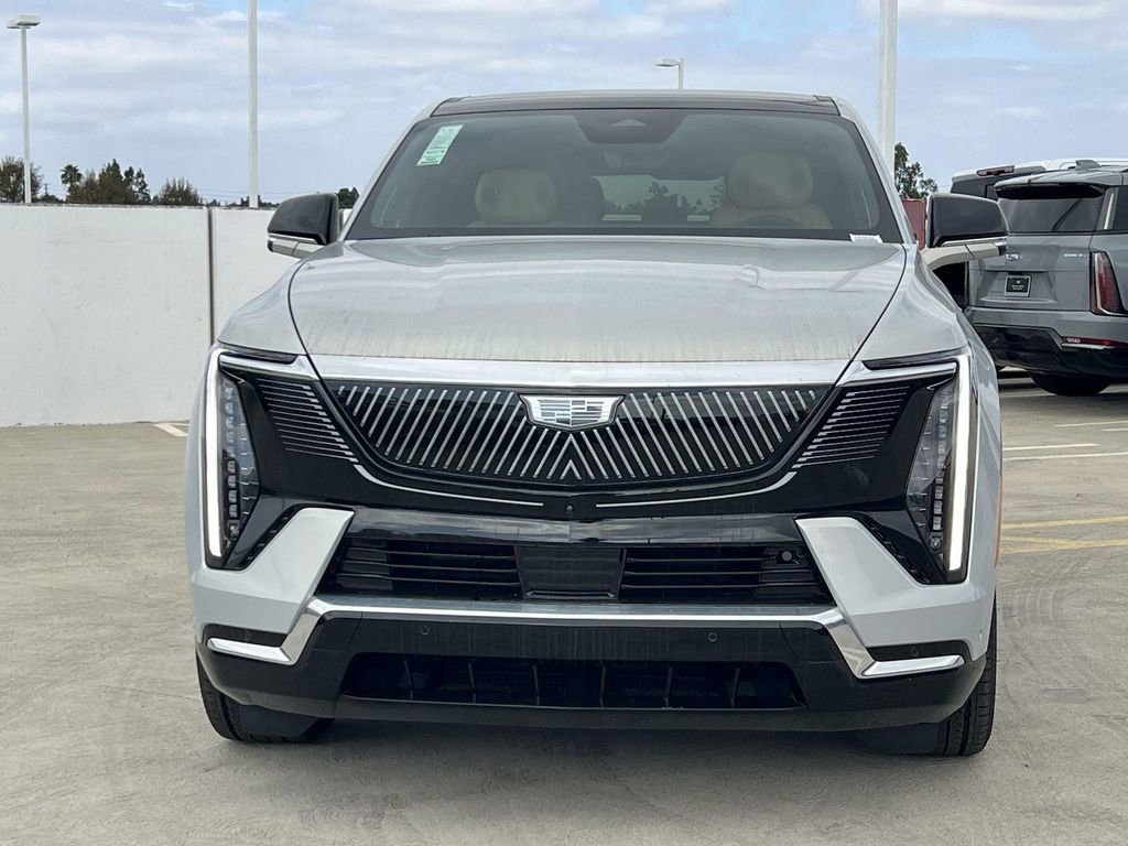 New 2025 Cadillac Escalade IQ Luxury 2 image 8
