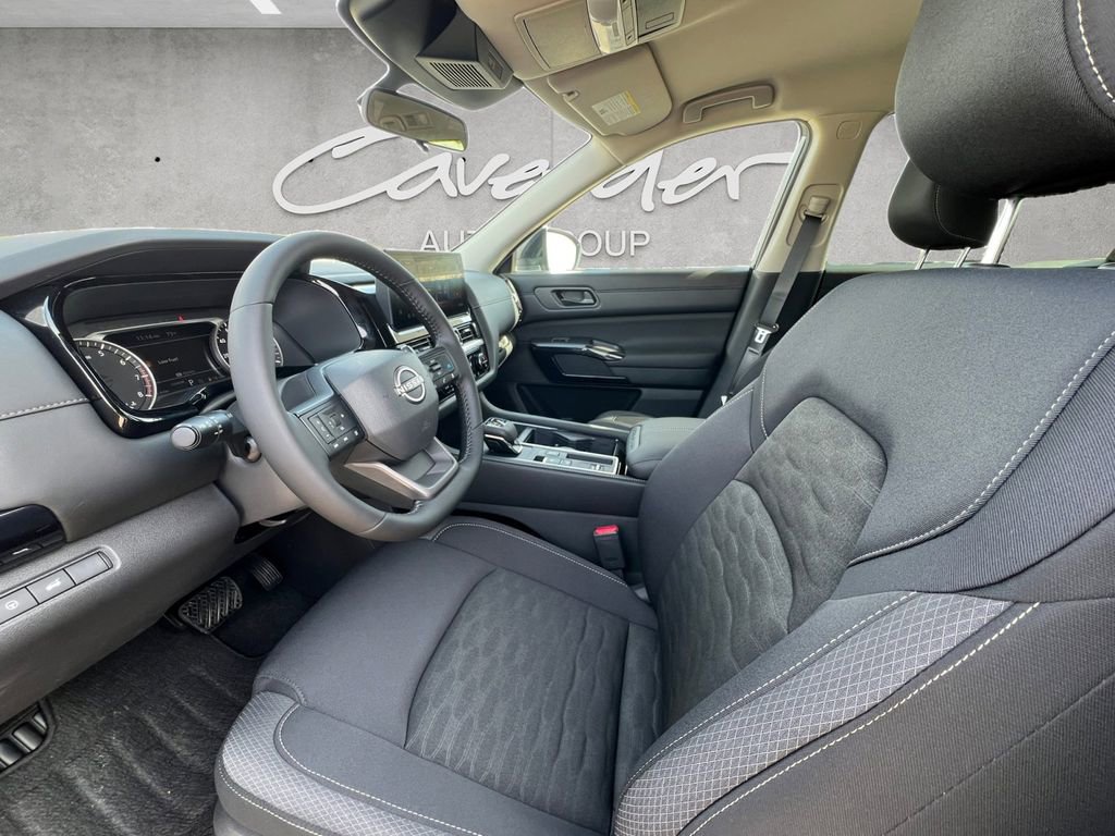 New 2026 Nissan Pathfinder SV image 19