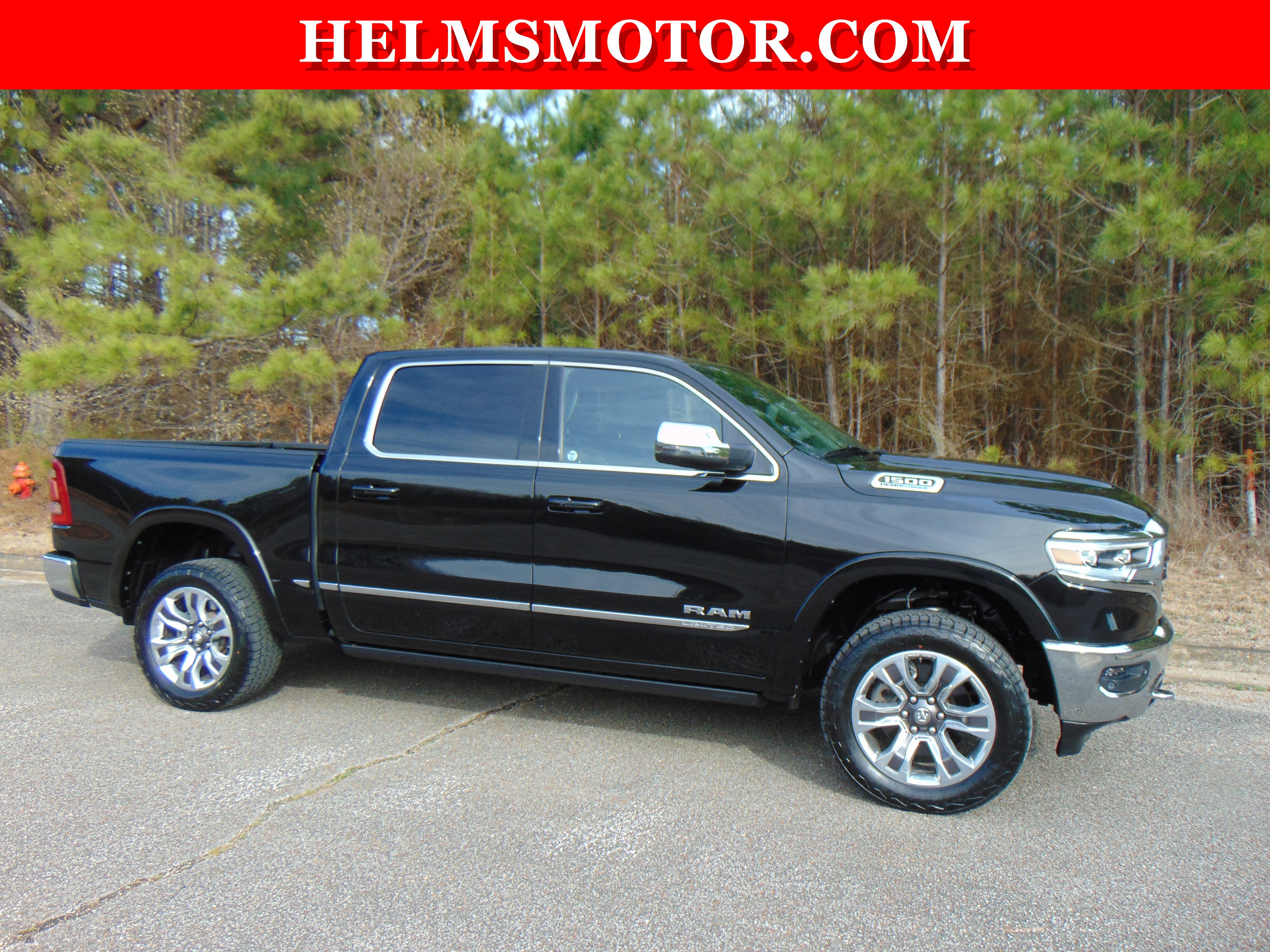 Used 2023 RAM 1500 Limited w/ Bed Utility Group image 15