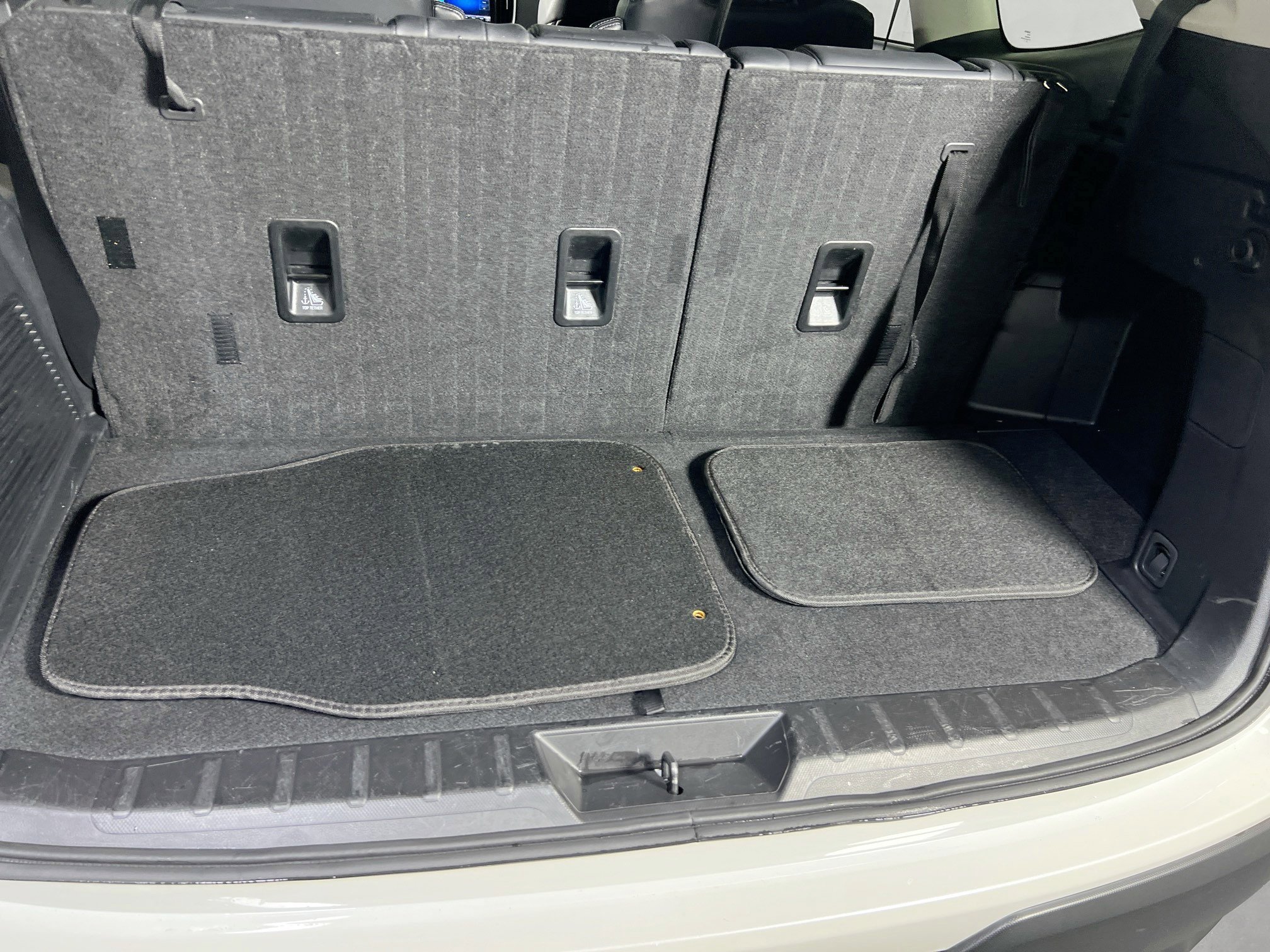 Used 2022 Subaru Ascent Limited image 25