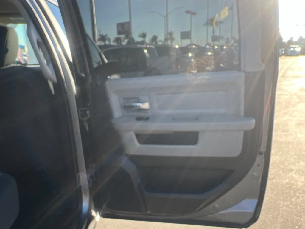 Used 2011 RAM 1500 Classic SLT w/ Luxury Group AWD/4WD image 41