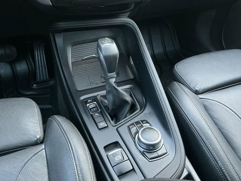 Used 2018 BMW X1 xDrive28i AWD/4WD image 12