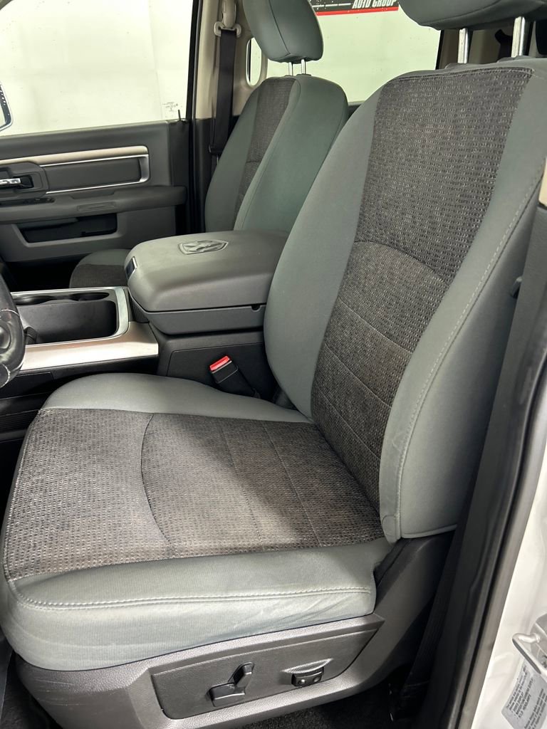 Used 2017 RAM 1500 Big Horn image 12