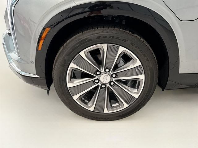 Certified 2026 Cadillac Vistiq Luxury AWD/4WD image 28