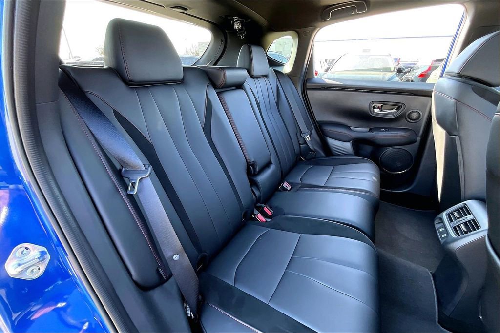 Certified 2025 Acura ADX A-Spec image 33