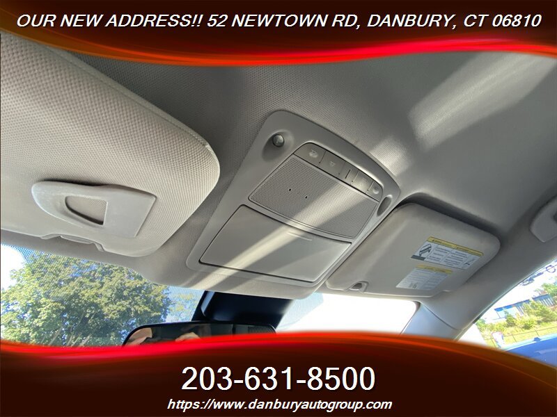 Used 2020 Nissan Rogue S AWD/4WD image 17