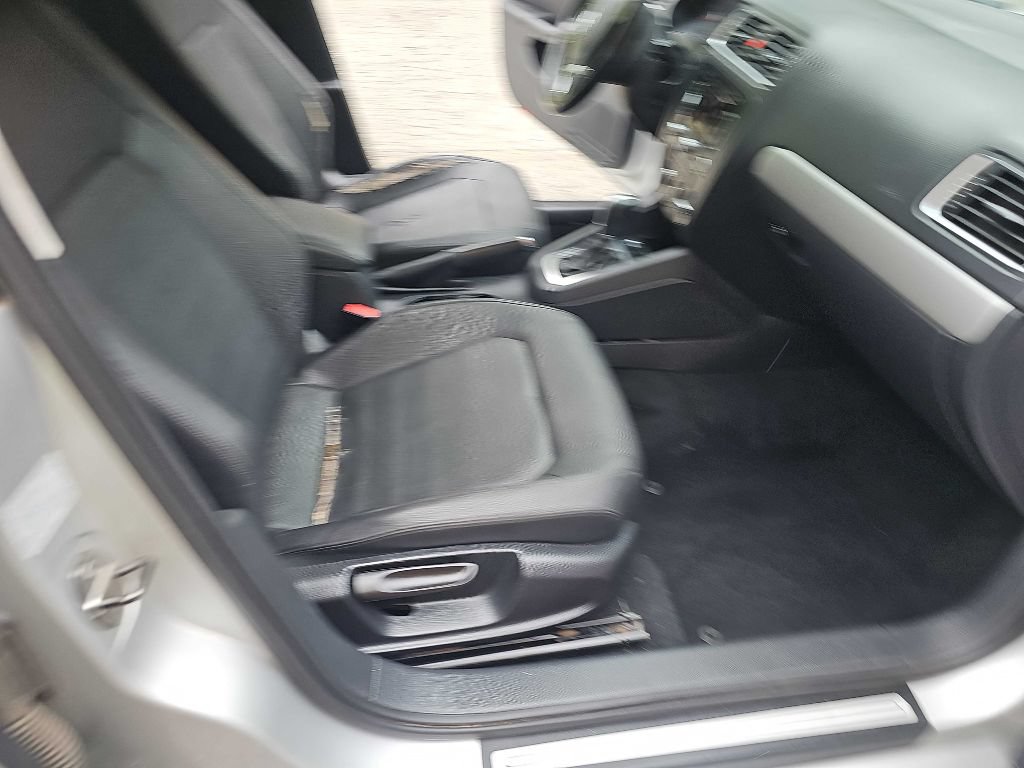 Used 2011 Volkswagen Jetta SEL FWD image 28
