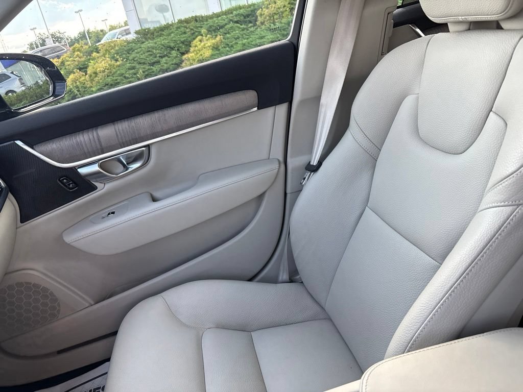 Certified 2023 Volvo S90 B6 Plus AWD/4WD image 23