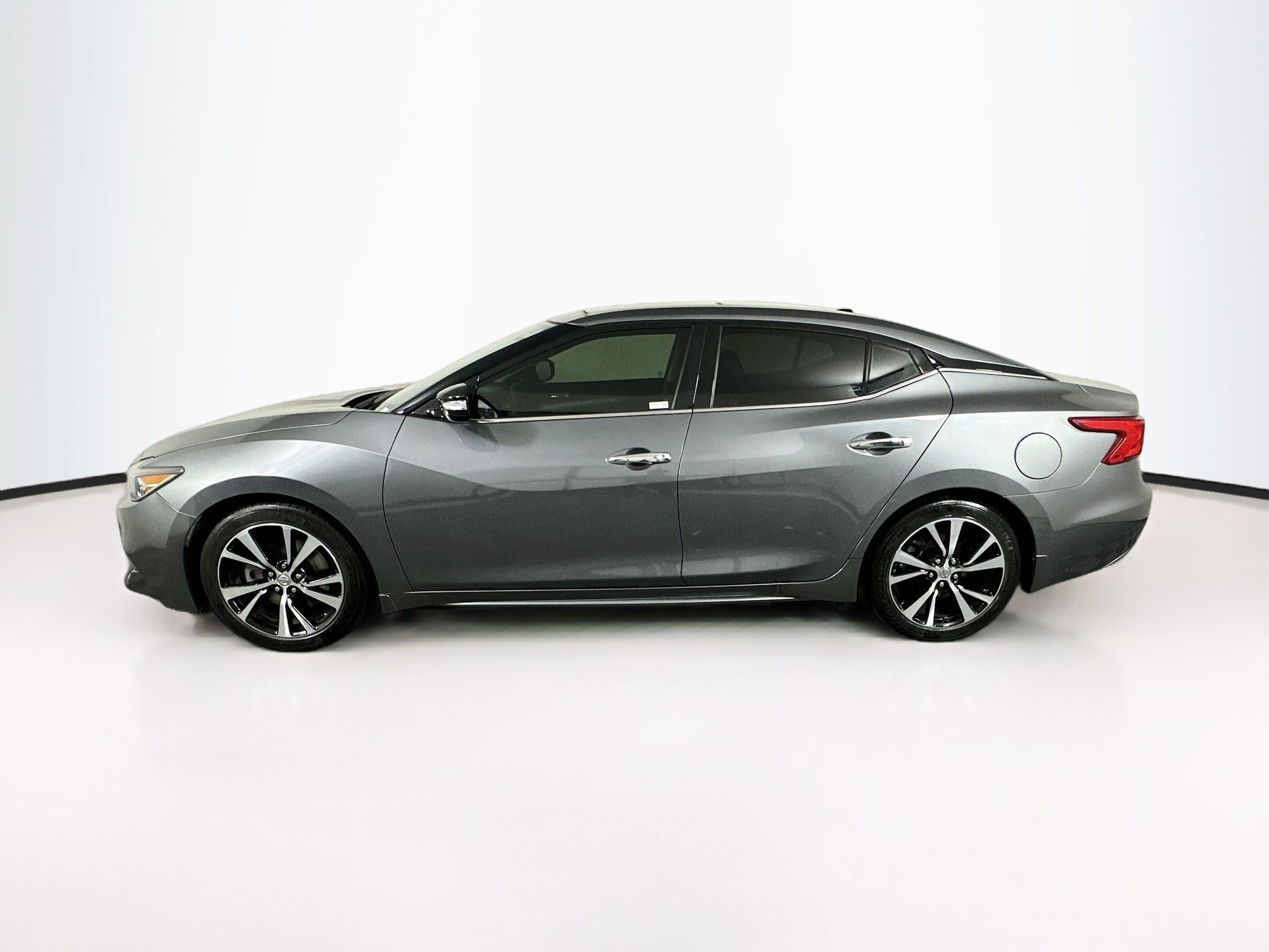 Used 2018 Nissan Maxima 3.5 SL FWD image 4