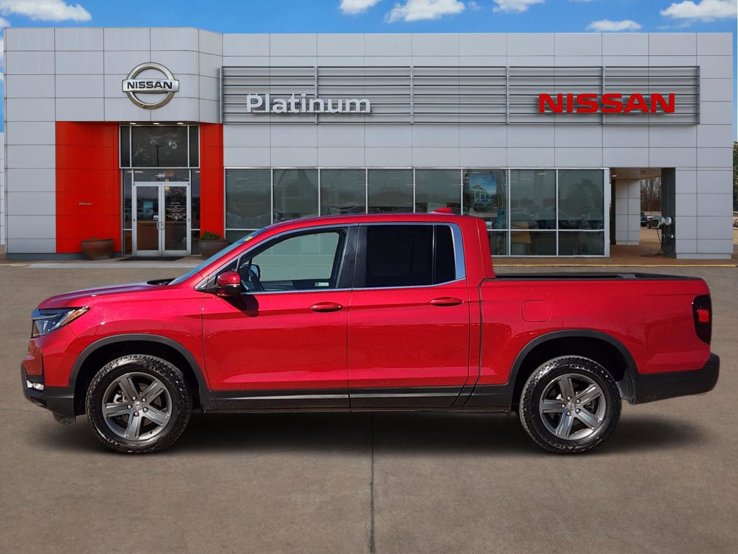 Used 2023 Honda Ridgeline RTL image 3