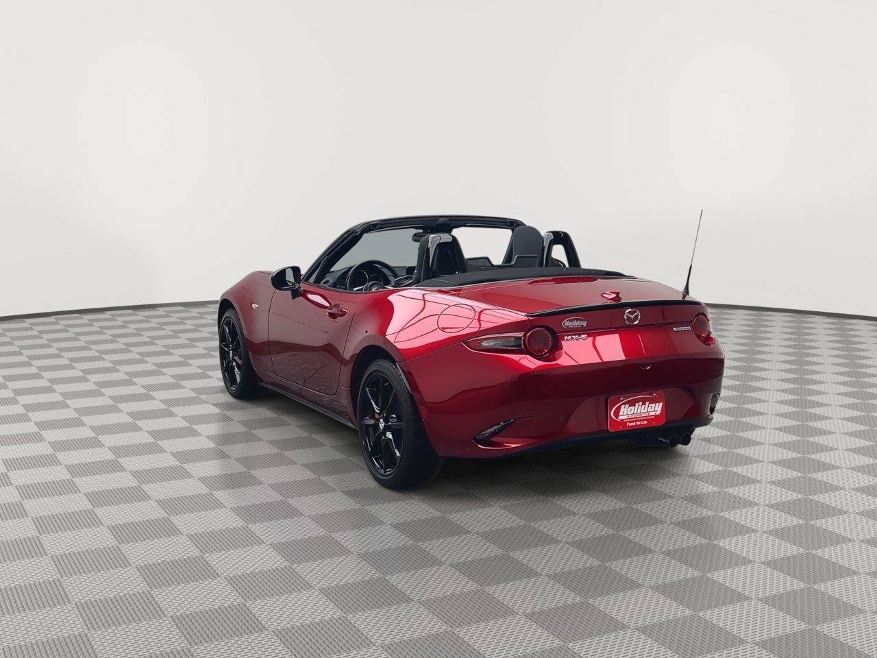 Certified 2021 MAZDA MX-5 Miata Club RWD image 31