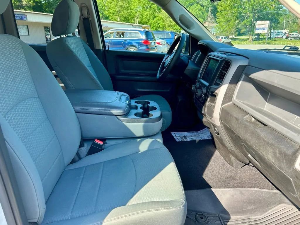 Used 2019 RAM 1500 Express w/ Express Value Package image 17