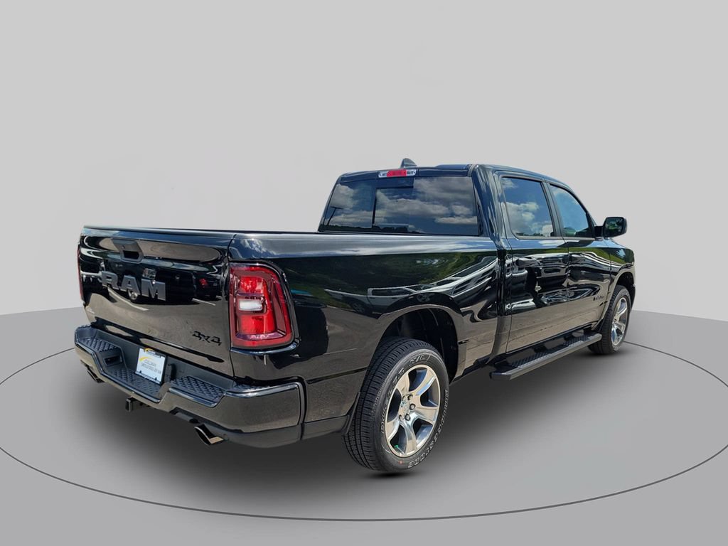 New 2026 RAM 1500 Express AWD/4WD image 3