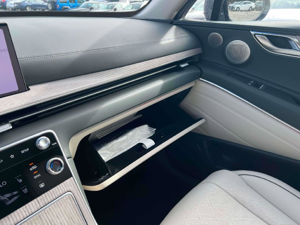 New 2027 Genesis GV80 2.5T Prestige AWD/4WD image 29