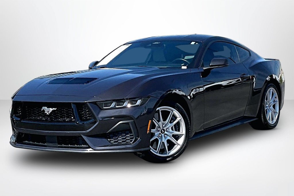 Used 2024 Ford Mustang GT Premium RWD image 3