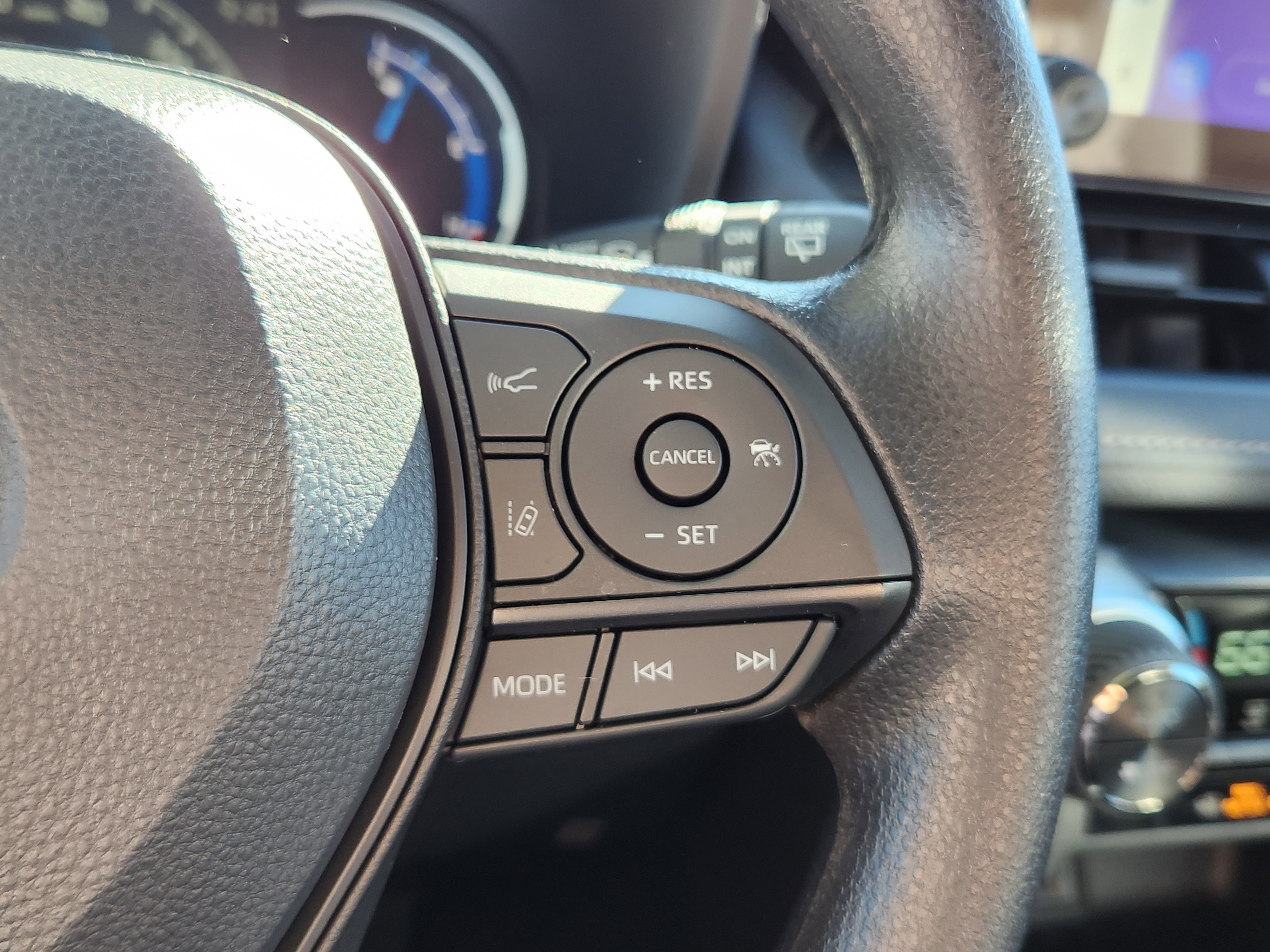 Certified 2025 Toyota RAV4 XLE image 19