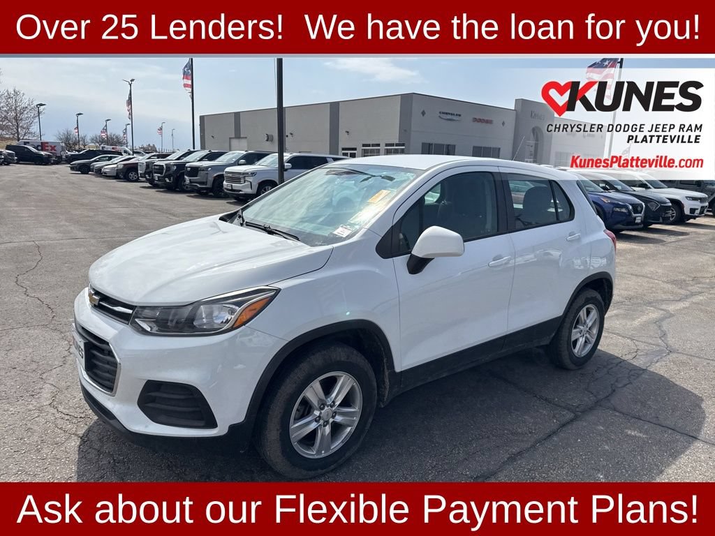 Used 2018 Chevrolet Trax LS AWD/4WD image 27