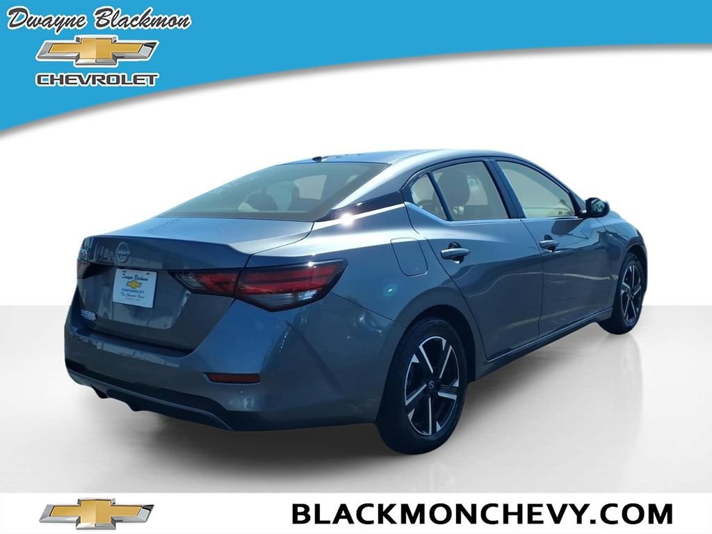 Used 2025 Nissan Sentra SV FWD image 6