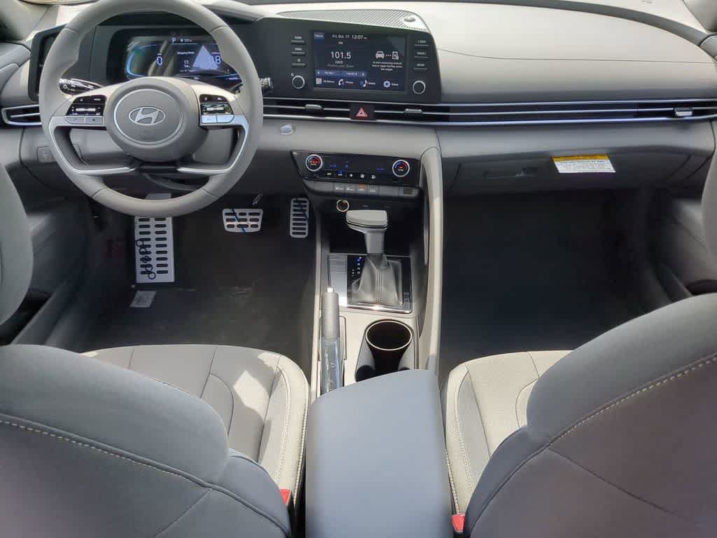 New 2026 Hyundai Elantra Sport FWD image 16