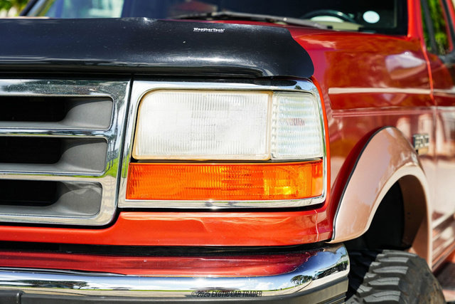 Used 1995 Ford Bronco Eddie Bauer image 50