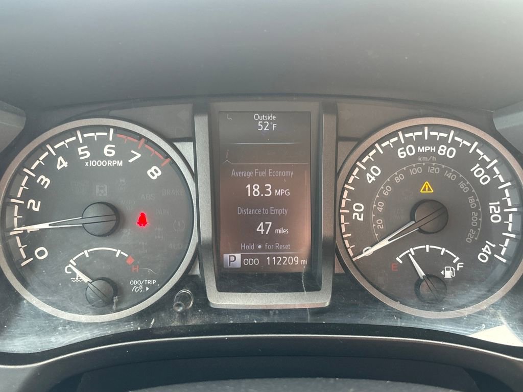 Used 2018 Toyota Tacoma TRD Sport w/ Technology Package image 20