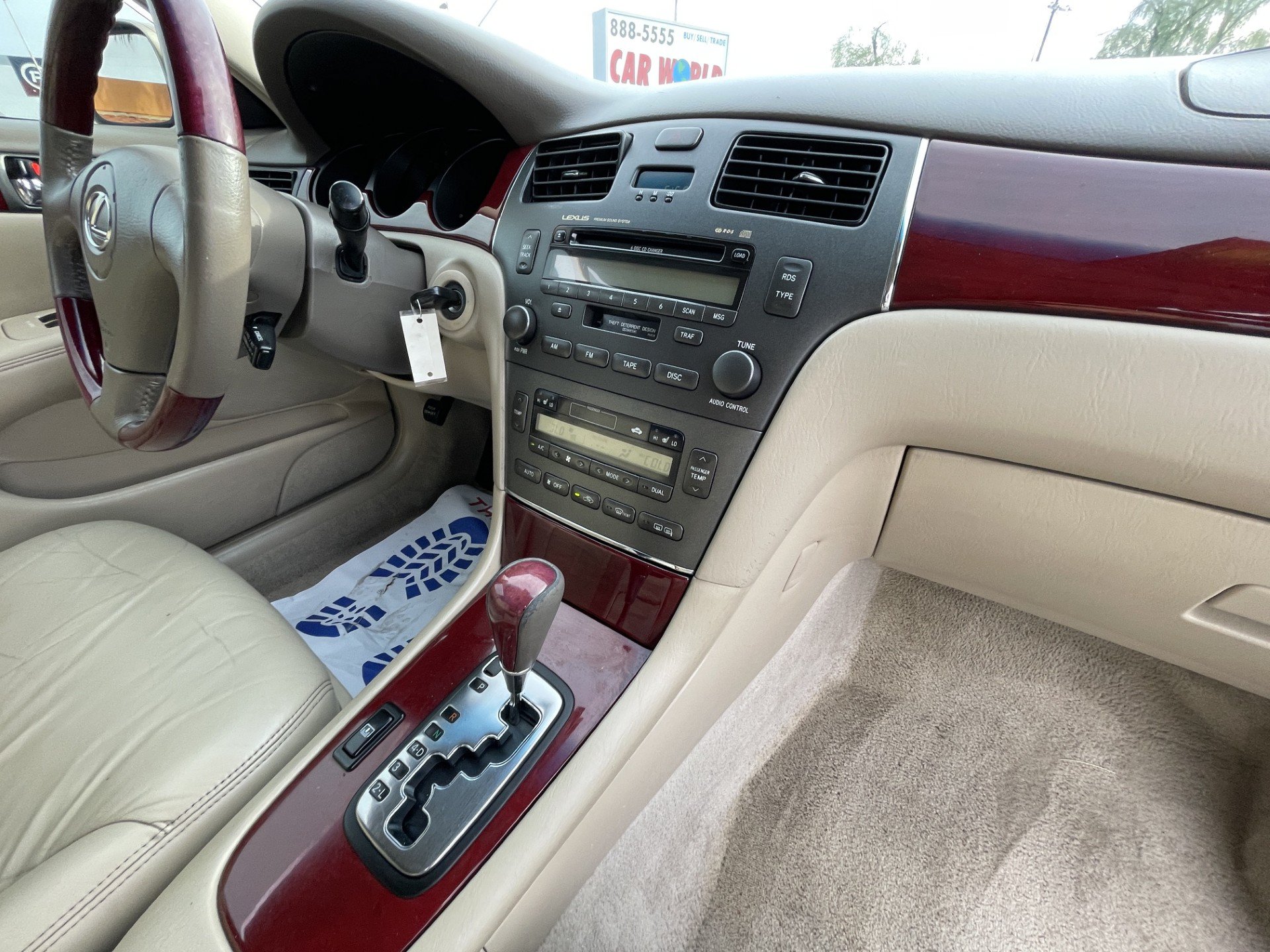 Used 2004 Lexus ES 330 FWD image 27