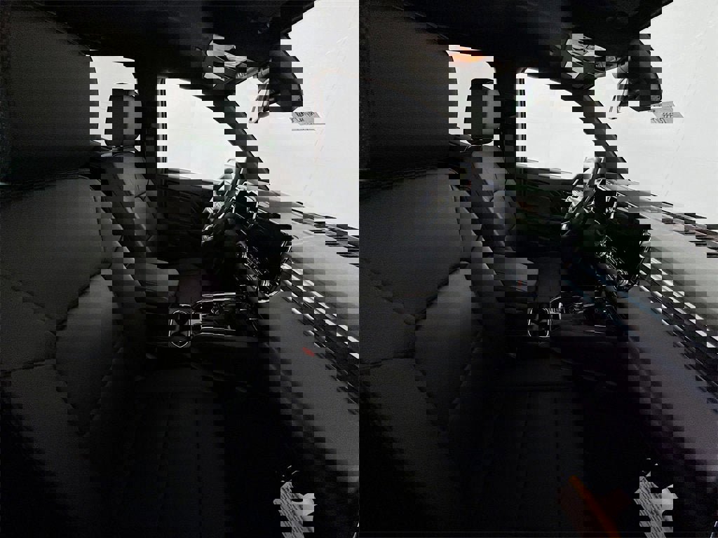 New 2026 GMC Canyon Elevation w/ Convenience Package image 21