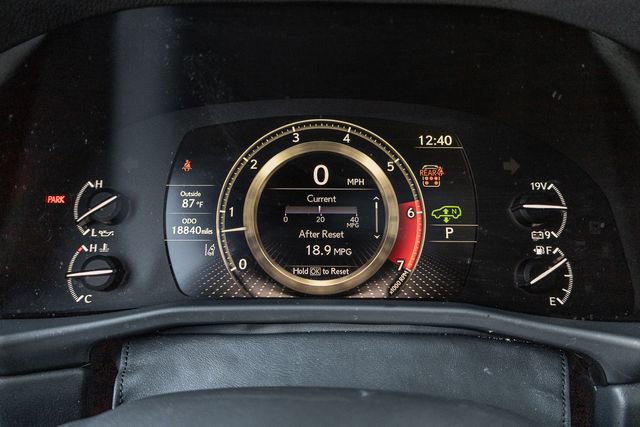 Used 2024 Lexus LX 600 4WD w/ Luxury Package image 9