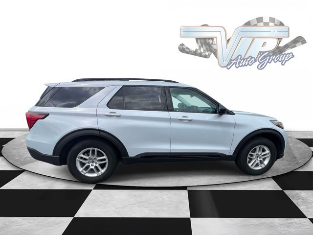 Used 2026 Ford Explorer Active AWD/4WD image 5