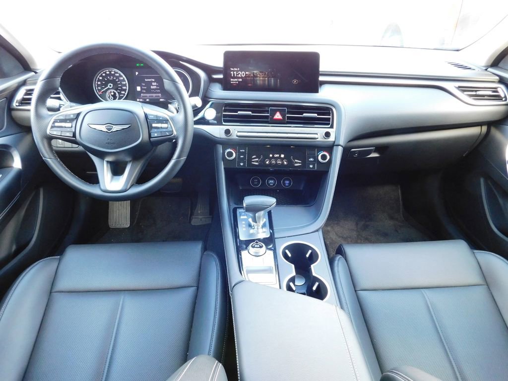 Used 2026 Genesis G70 2.5T image 15