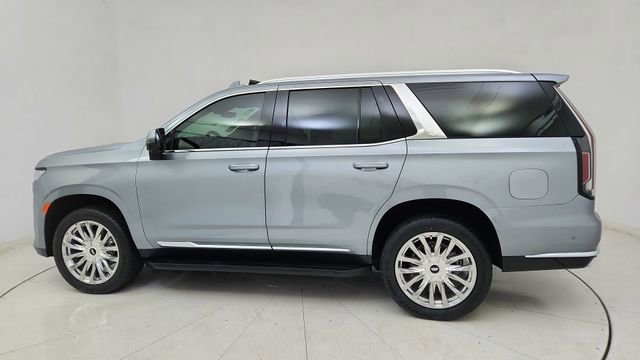 Used 2023 Cadillac Escalade Premium Luxury w/ Performance Package image 4