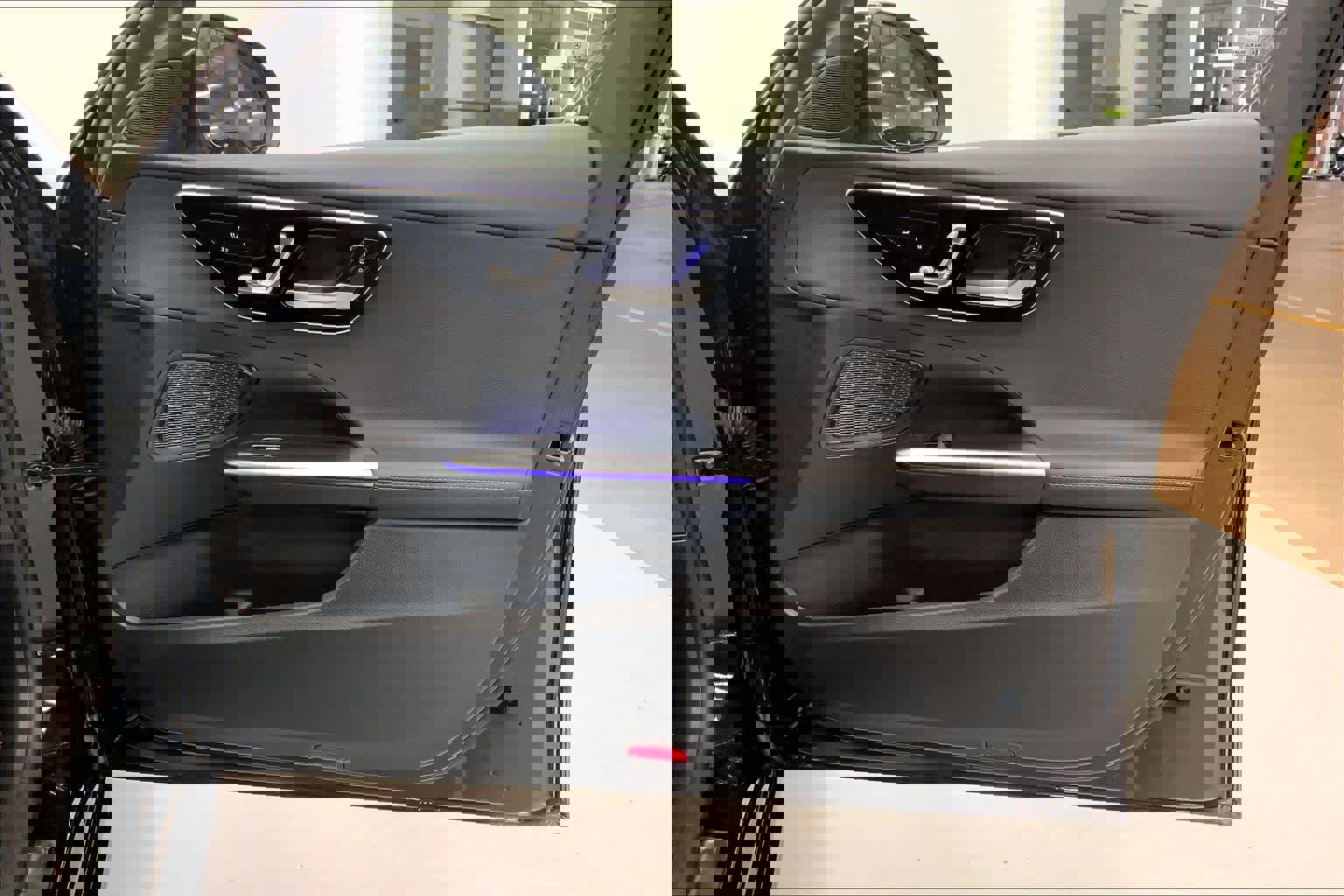 Certified 2023 Mercedes-Benz C 300 Sedan image 9