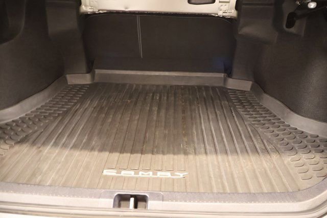 Used 2021 Toyota Camry XSE w/ Navigation Upgrade Package FWD image 31