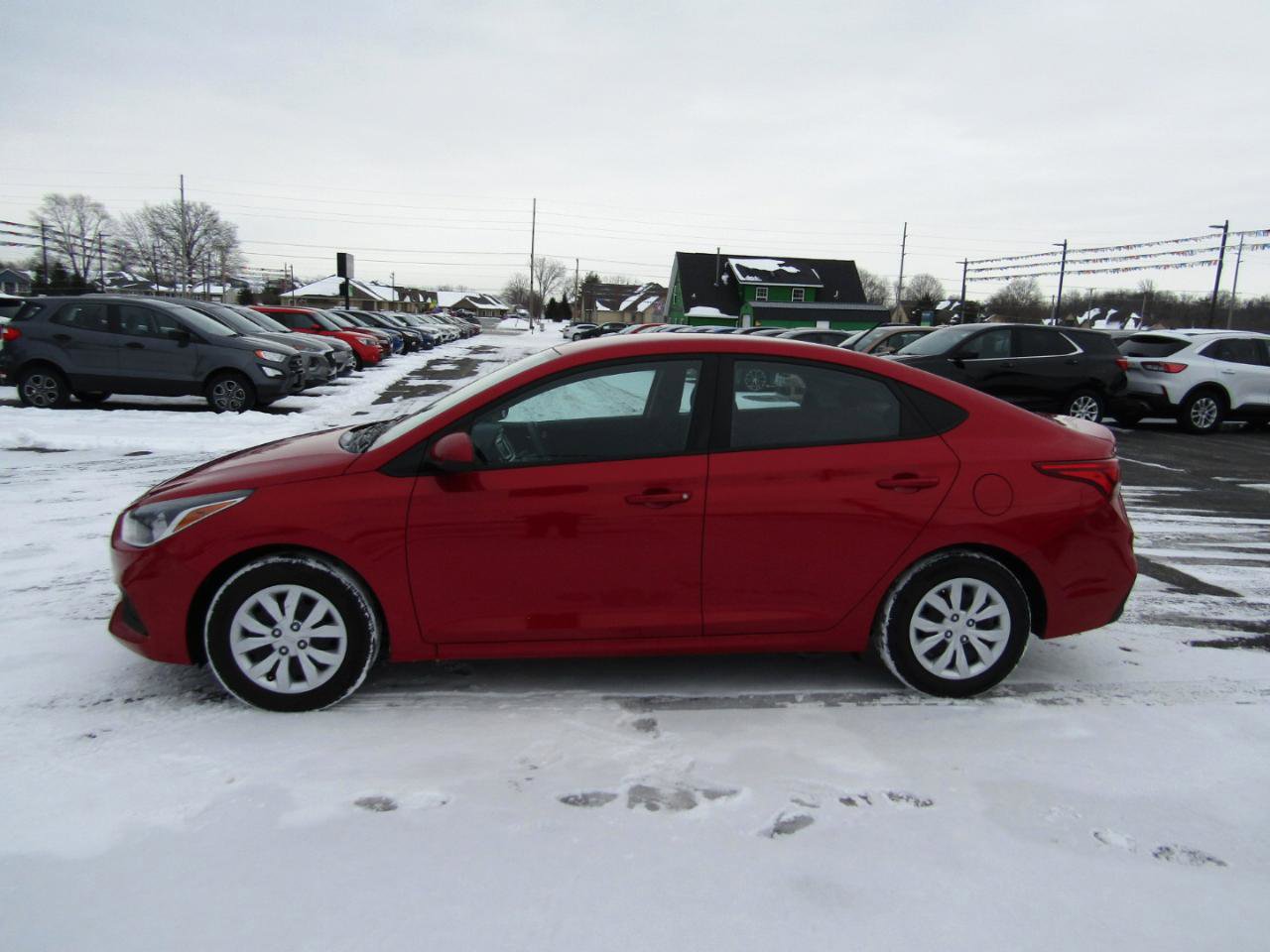 Used 2022 Hyundai Accent SE FWD image 4