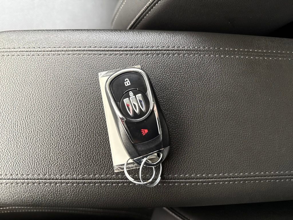 Used 2024 Buick Encore GX Sport Touring image 35