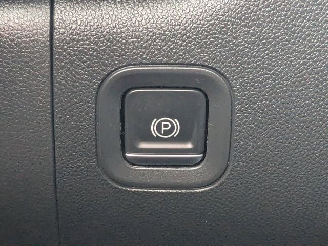 Used 2021 GMC Sierra 1500 AT4 w/ AT4 Value Package image 27