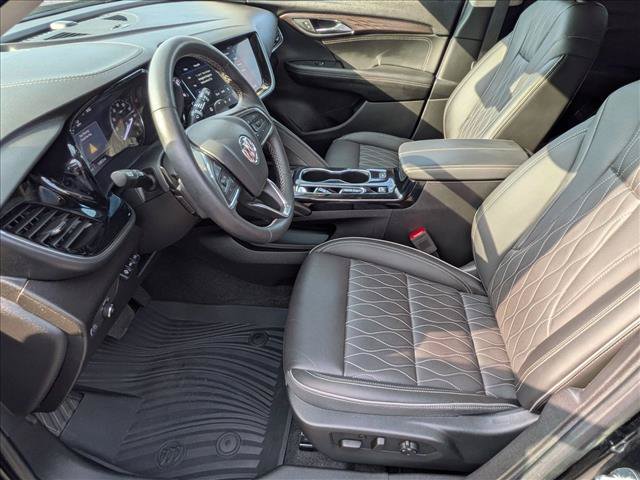 Used 2022 Buick Envision Avenir w/ Technology Package II FWD image 16