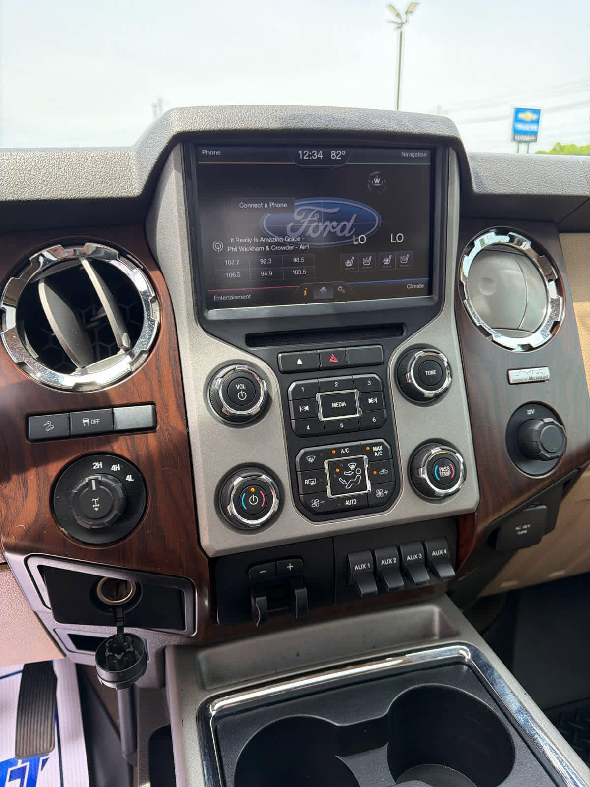 Used 2014 Ford F250 Lariat w/ Lariat Ultimate Package AWD/4WD image 13