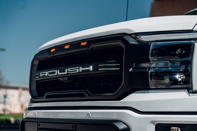 New 2025 Ford F150 Lariat w/ Equipment Group 502A High image 5