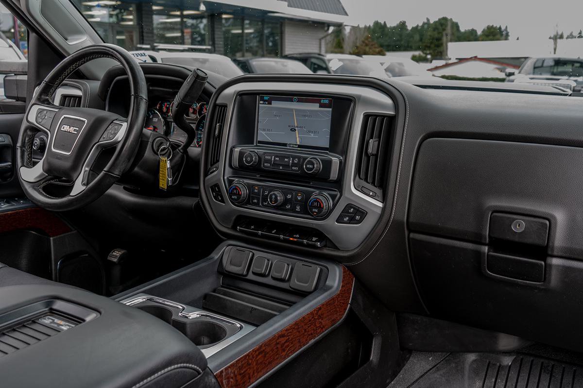 Used 2019 GMC Sierra 3500 SLT image 32