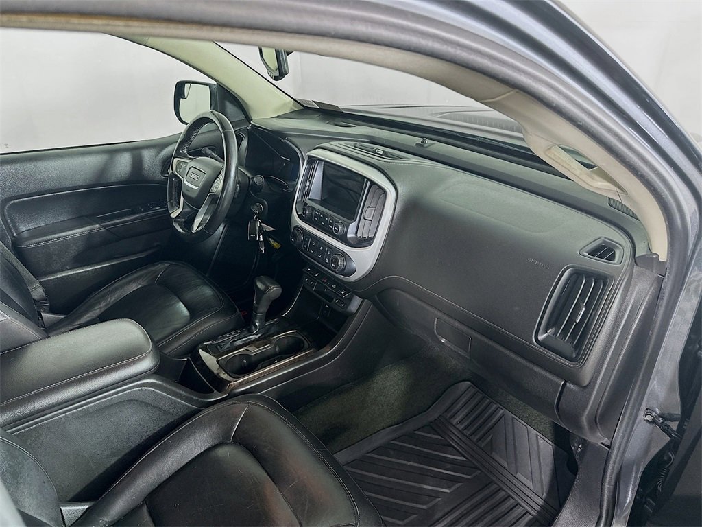 Used 2016 GMC Canyon SLT w/ Driver Alert Package image 31