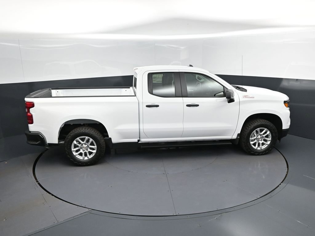 Used 2026 Chevrolet Silverado 1500 W/T w/ Z71 Off-Road Package AWD/4WD image 36