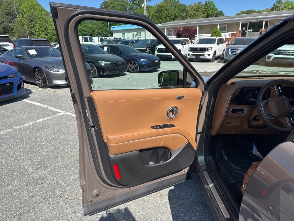 Used 2026 Hyundai Palisade Calligraphy image 37