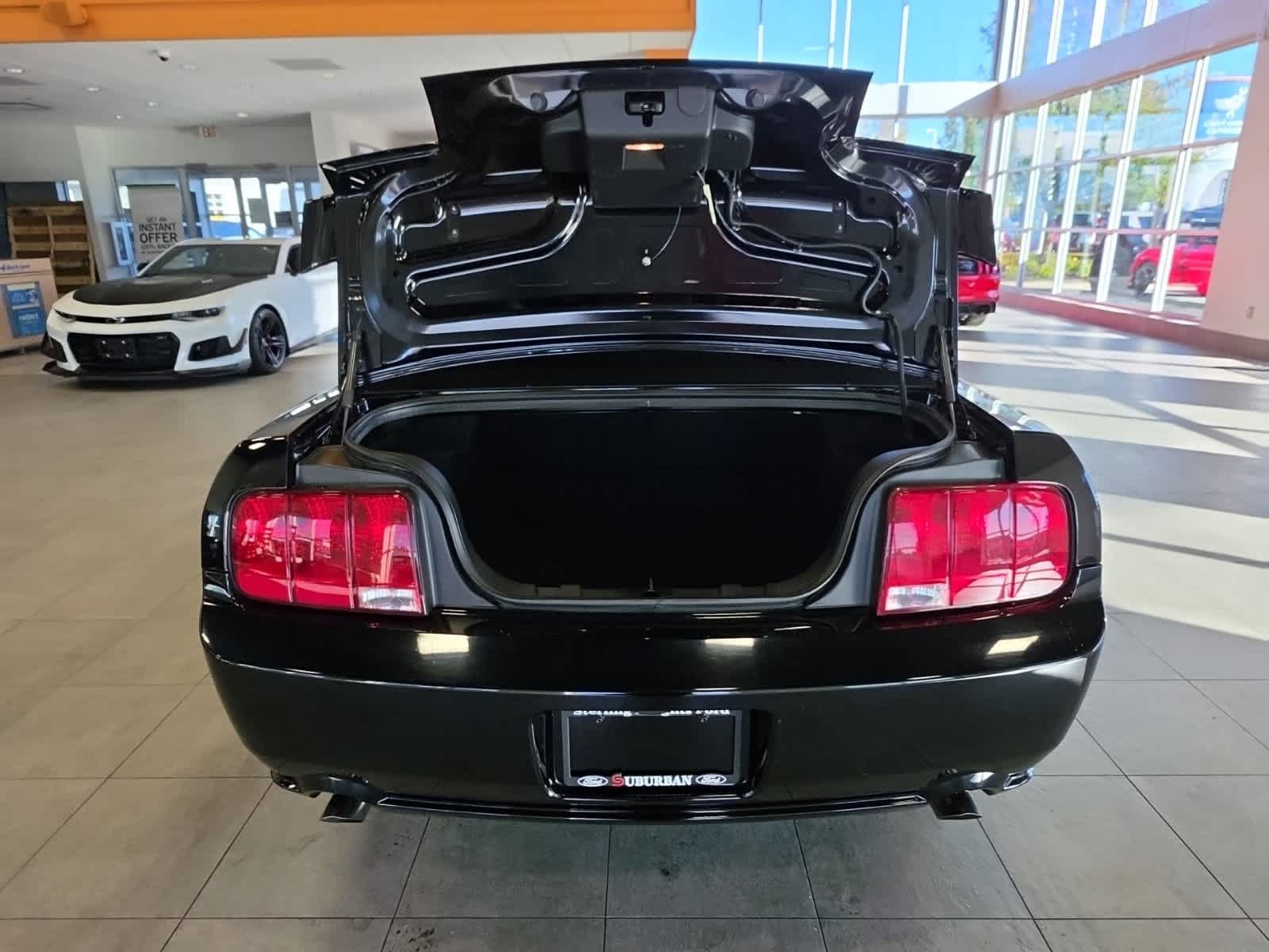 Used 2008 Ford Mustang GT RWD image 9