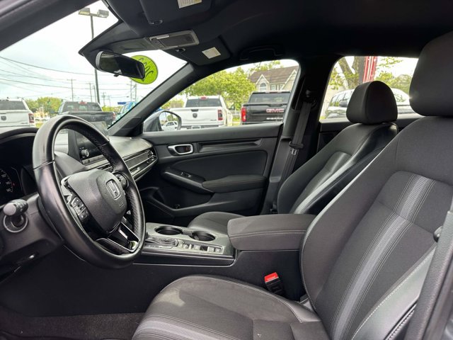 Used 2023 Honda Civic Sport image 9