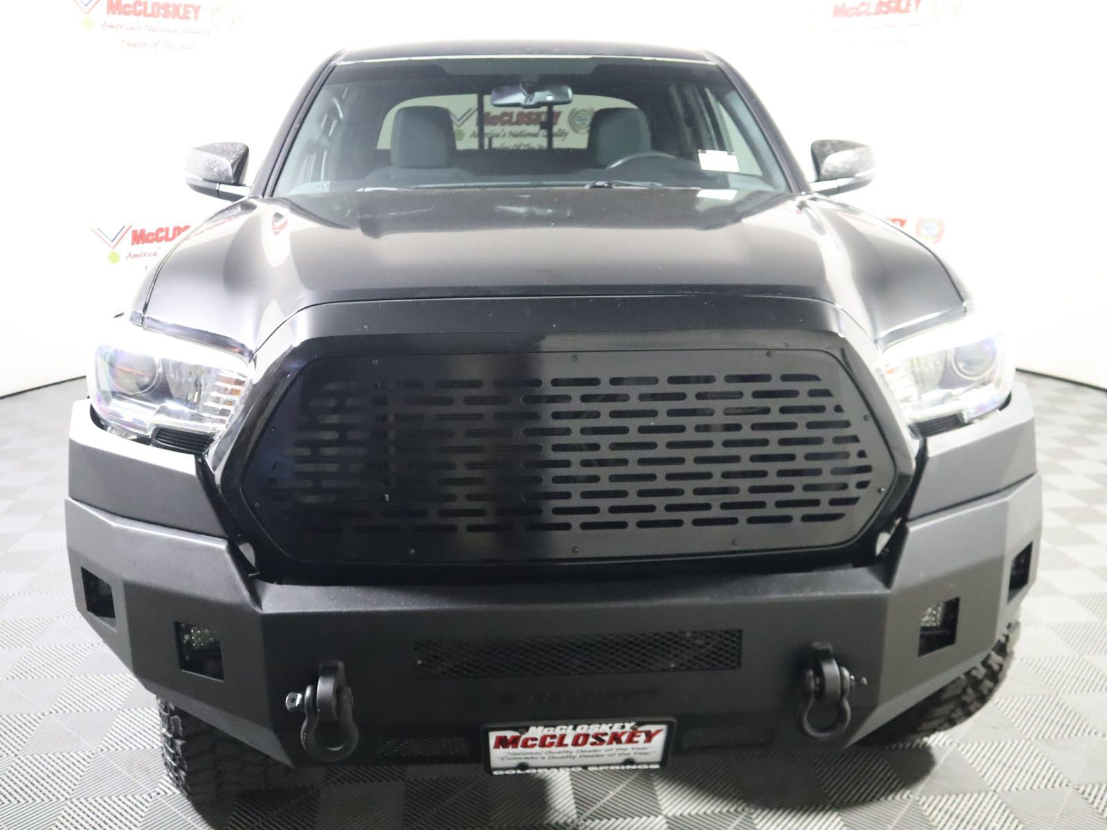 Used 2016 Toyota Tacoma TRD Off-Road w/ Towing Package AWD/4WD image 16